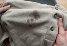 Nikada se ne bi sjetili: Sve fleke sa odjeće skida 1 jeftino sredstvo koje svi imamo u kući