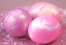 Sedefasta metalik jaja za nekoliko minuta: Trik Marte Stjuart uz koji nećete isprljati celu kuhinju